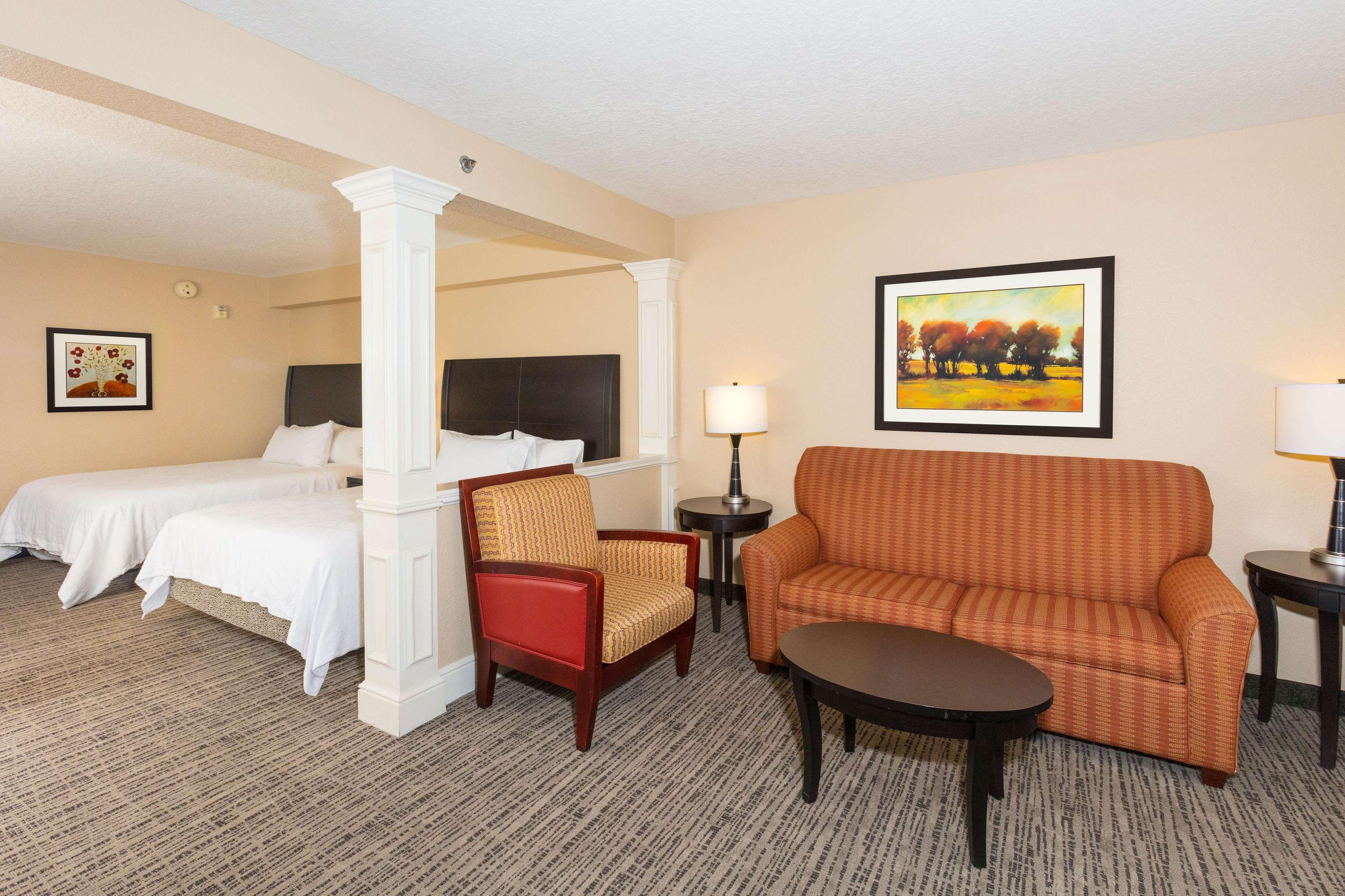 Hilton Garden Airport